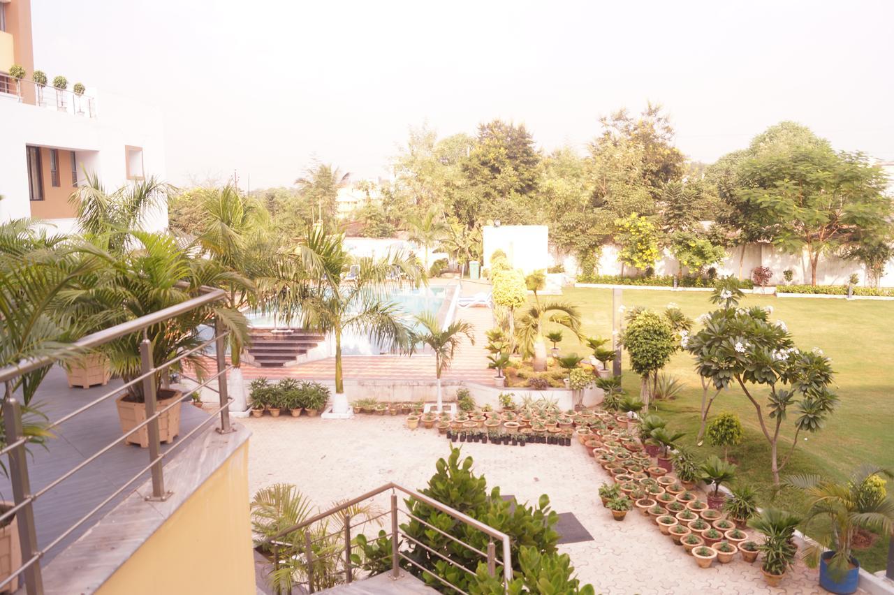Hotel Kamlesh Continental Angul Exteriér fotografie