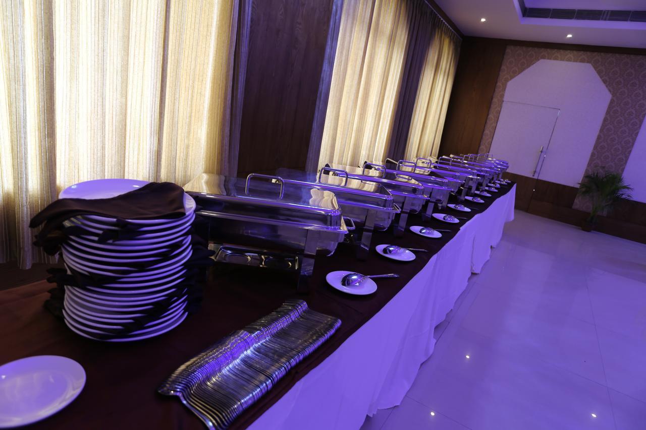Hotel Kamlesh Continental Angul Exteriér fotografie