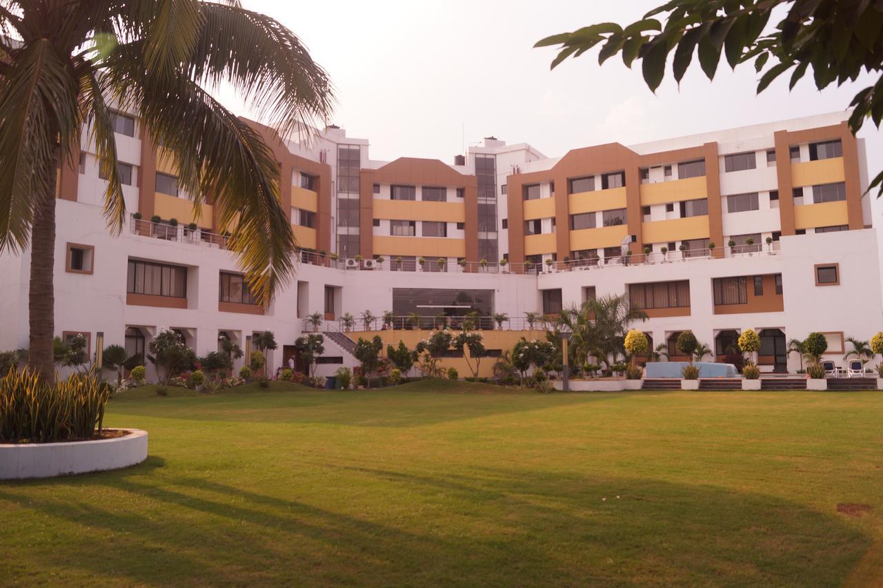 Hotel Kamlesh Continental Angul Exteriér fotografie