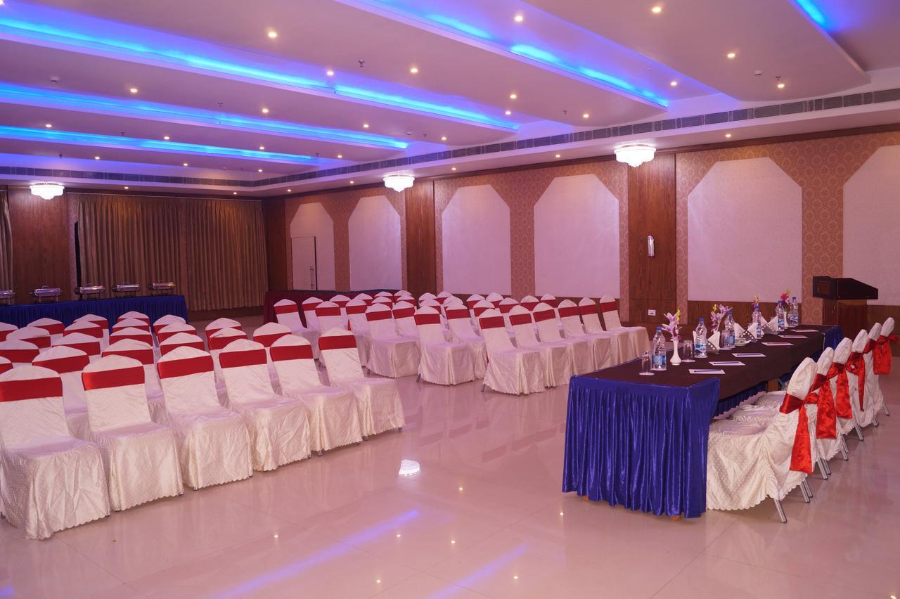 Hotel Kamlesh Continental Angul Exteriér fotografie