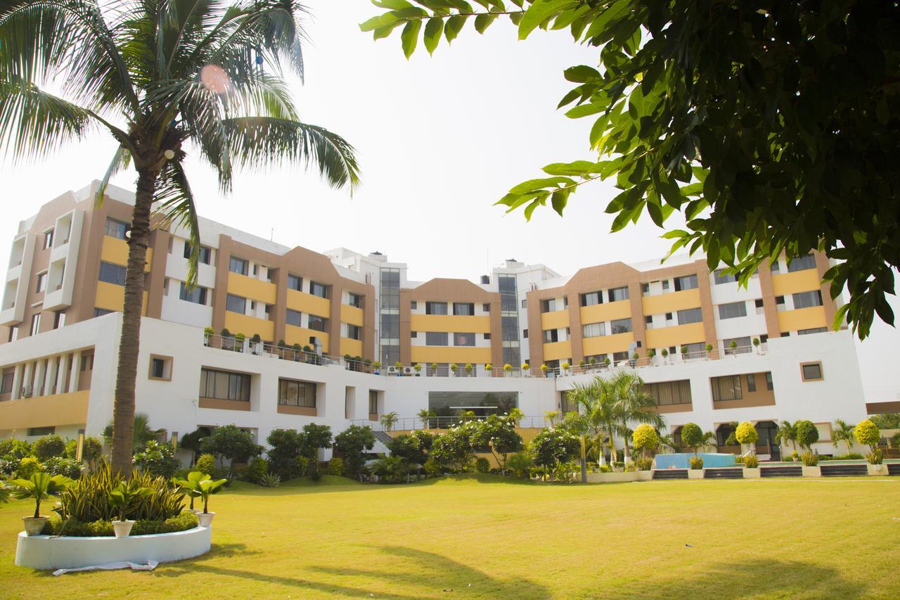 Hotel Kamlesh Continental Angul Exteriér fotografie
